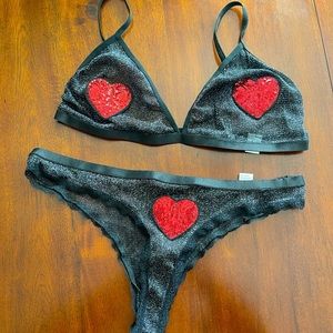 Pinup burlesque style bra & pantie set